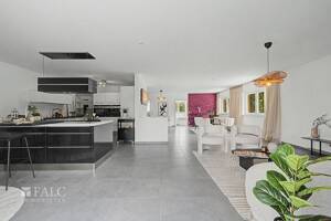 Penthouse-Maisonette in Essen-Fischlaken: ca. 241 m² , Dachterrasse und 2 Tiefgaragenstellplätze – 45239 Essen – Vorschaubild 2