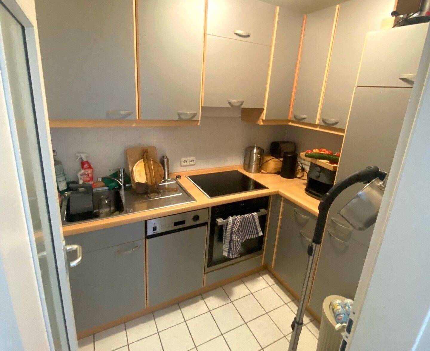 ruhiges und wohnliches Apartment mit separater Küche – München – Vorschaubild 3