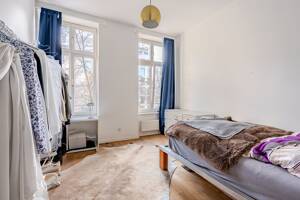 ?? Stilvoller Altbautraum mit 2 Zimmern, Einbauküche und Abstellkammer direkt am Rosenthaler Platz – 10119 Berlin – Vorschaubild 4