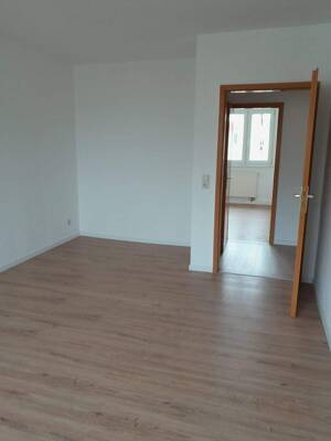 EBK geschenkt für die attraktive Wohnung mit Aufzug – 8523 Plauen – Vorschaubild 2