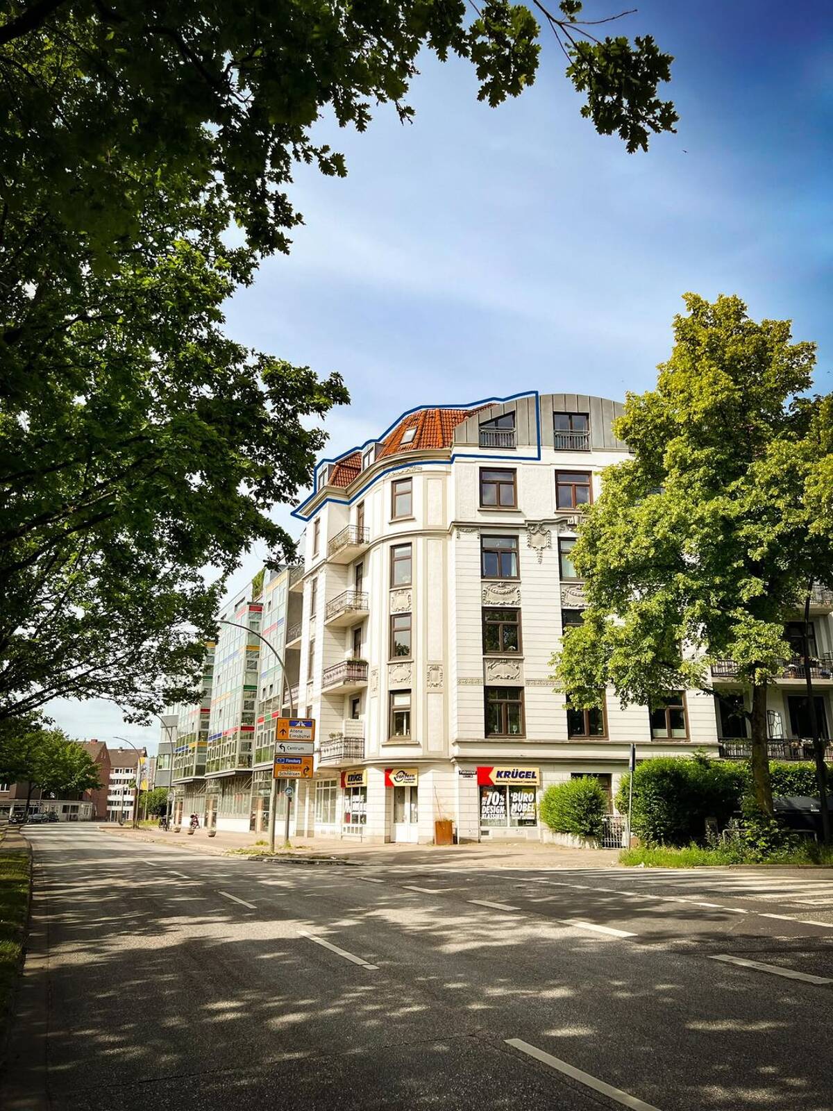 Nähe Eppendorf: Eigentumswohnung mit Dachterrasse und Blick über die Dächer Hamburgs – 20251 Hamburg – Bild 1 von 9