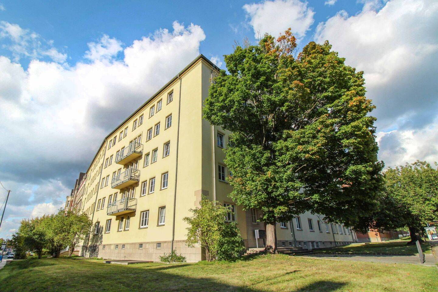 *Investment* 1-Zi.-Apartment mit Balkon, Tageslichtbad in zentrumsnaher Lage – Chemnitz – Vorschaubild 8