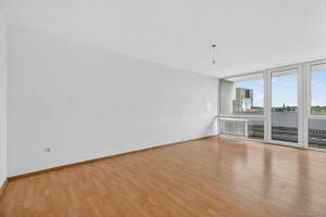 GEORGI: Helle Stadtwohnung mit Balkon in zentraler Lage – 81379 München – Vorschaubild 2