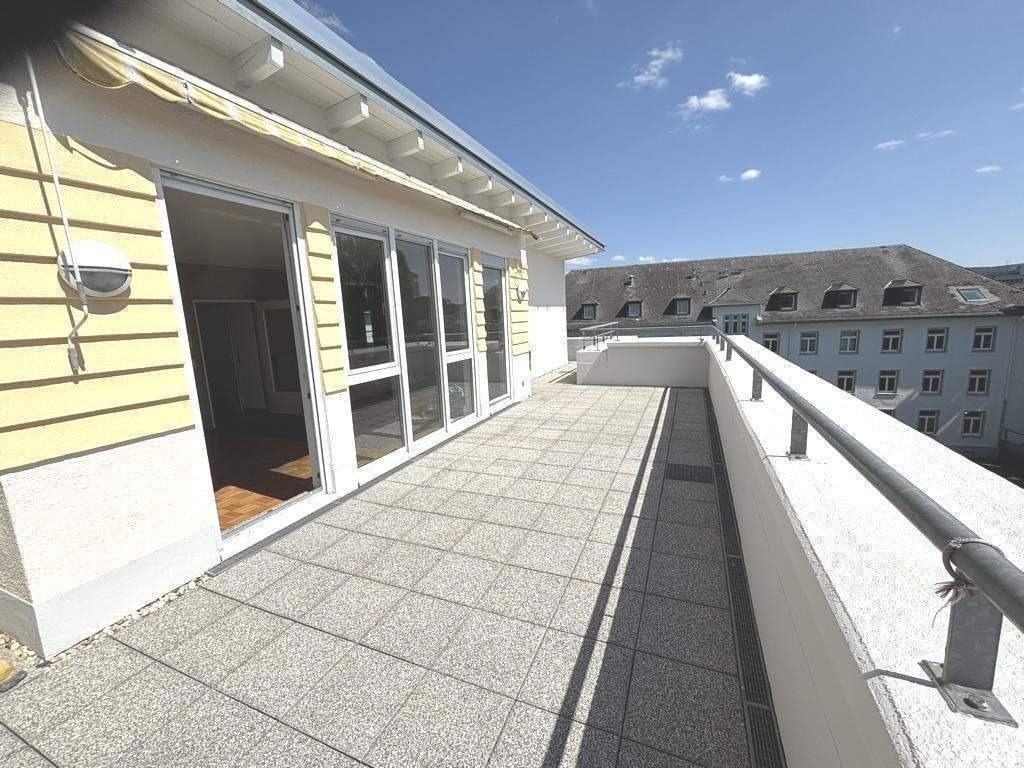 4 Zimmer-Penthouse in Stadtlage – Wiesbaden – Vorschaubild 5