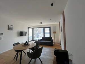Möblierte 2-Zimmer Wohnung mit schöner Loggia zu vermieten! – 74072 Heilbronn – Vorschaubild 3