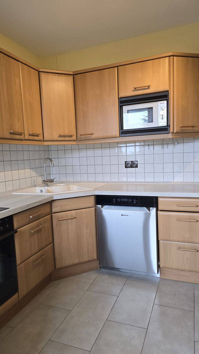 Barrierefreier Zwei -Zimmer-Wohntraum in Mülheim an der Ruhr-Broich - zentral, ruhig und modern – Mülheim an der Ruhr – Vorschaubild 3