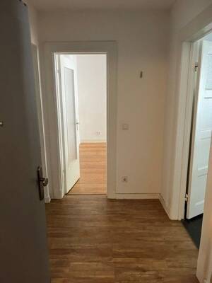 Gemütliche 3-Zimmer-Erdgeschosswohnung zur Miete in Winterhude - Wentzel Dr. – 22303 Hamburg – Vorschaubild 8