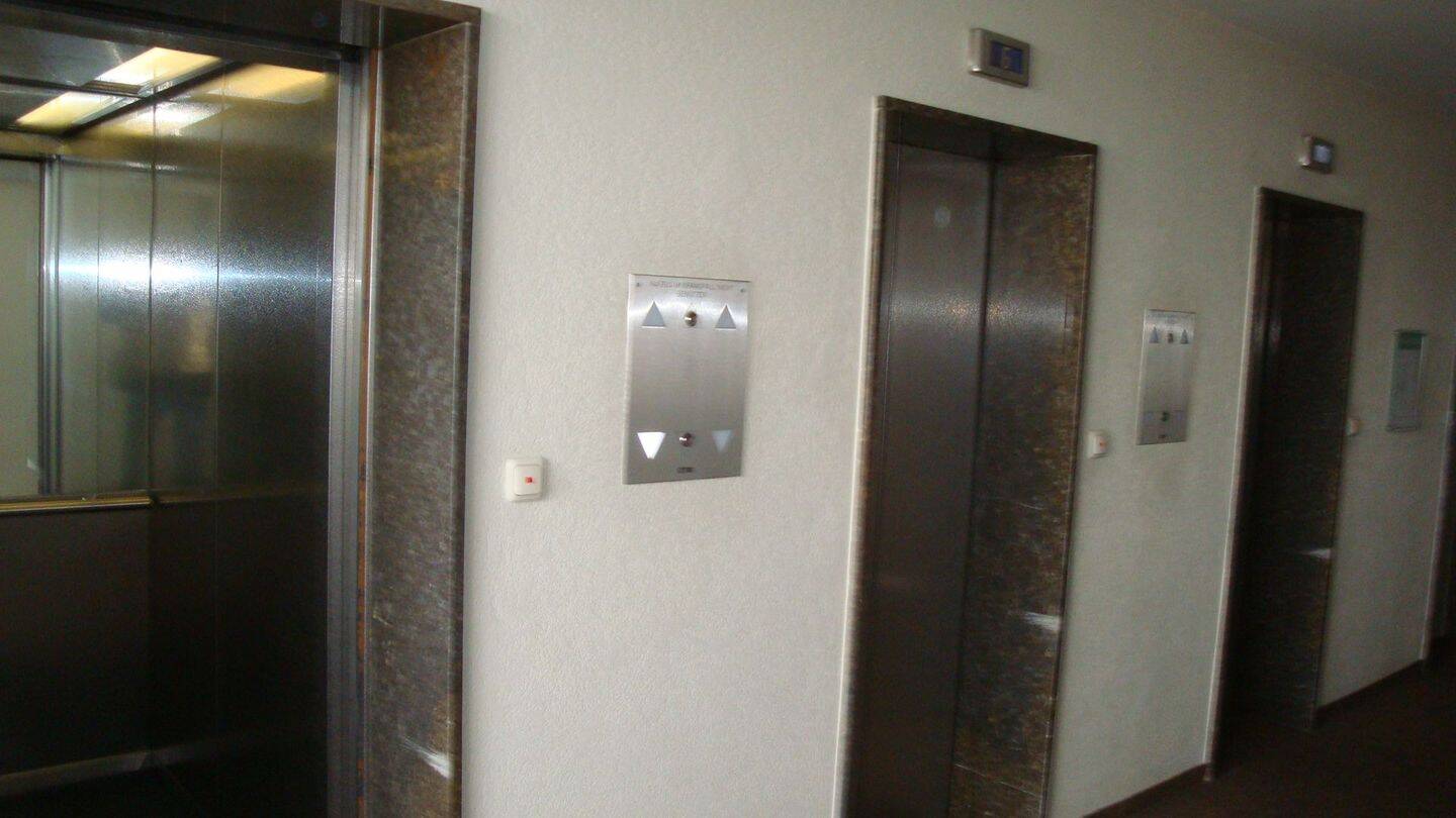 frei werdendes möbliertes 1 -Zi- Apartment , Stellplatz ist im Preis enthalten – München – Vorschaubild 7