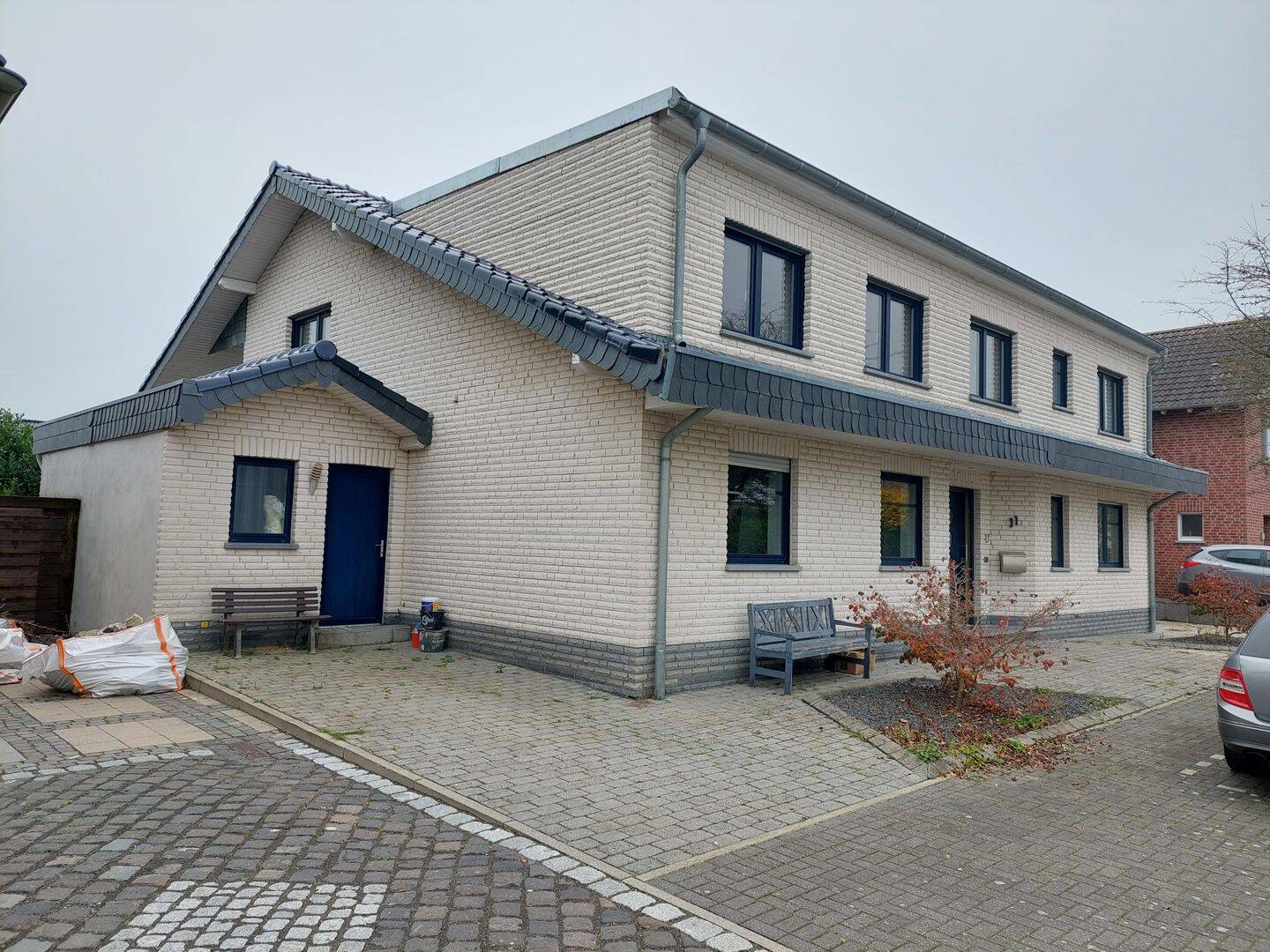 Großzügiges Zweifamilienhaus in ruhiger Neubausidylle – Gangelt – Vorschaubild 2