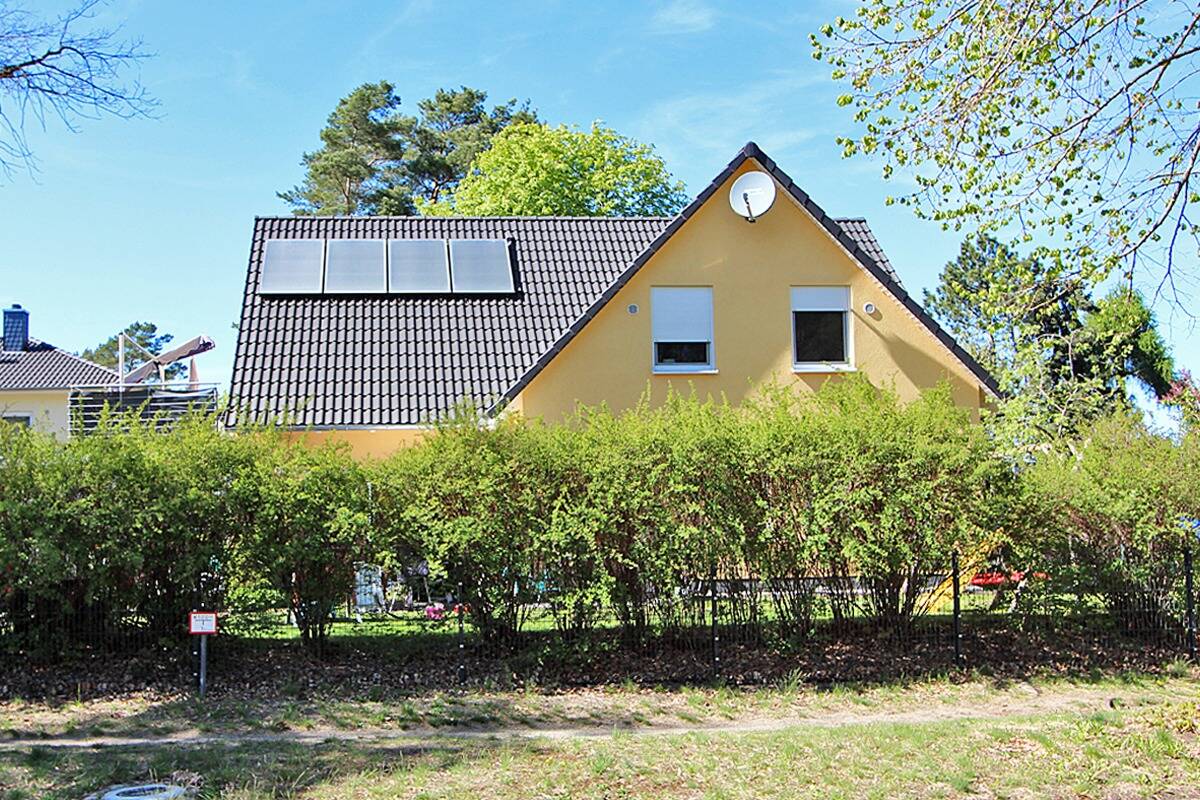 Attraktives Zweifamilienhaus als Anlageobjekt in Schulzendorf – Schulzendorf – Vorschaubild 2