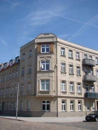 Wohnen in Alte Neustadt, 3-Raum Wohnung mit Balkon zum Wohlfühlen. – Magdeburg – Bild 1 von 9