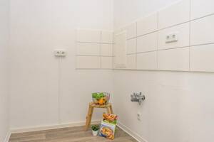 1-Raum-Wohnung mit Weitblick – 9122 Chemnitz – Vorschaubild 2