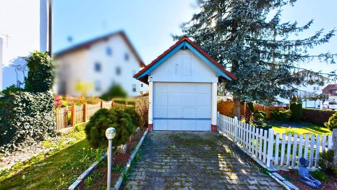 Großes Haus zum kleinen Preis – inklusive PV-Anlage, Keller und großem Garten. – Unterwachingen – Vorschaubild 5