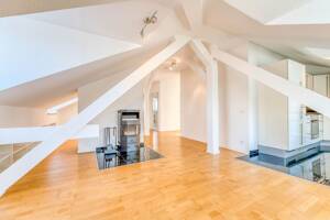 Über den Dächern Münchens - ein Zuhause voller Licht und besonderer Atmosphäre – 80336 München – Vorschaubild 4