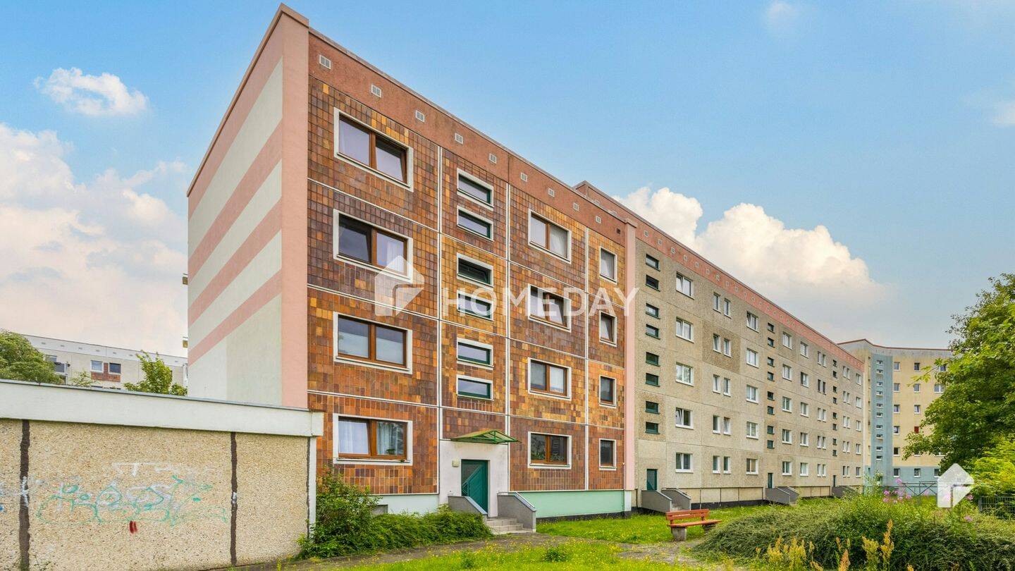 Gepflegte Wohnung mit Sonnenloggia & Aussicht - Viel Grün, top Lage – Rostock – Vorschaubild 2
