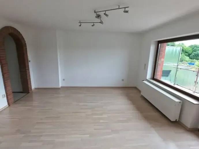 Renovierte und sanierte 2,5-Zimmer-DG-Wohnung mit herrlichem Ausblick! – Gelsenkirchen – Vorschaubild 7