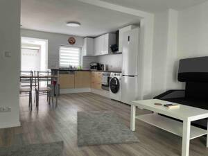 Monteur- Handwerkerzimmer, Gartennutz.+ Grillen, bis 6 Personen, 30,- EUR Nacht/Person – 23554 Lübeck – Vorschaubild 3