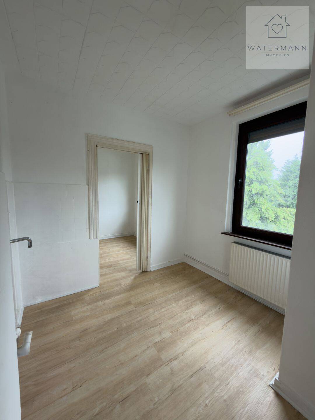 Charmantes Dachgeschossdomizil in ruhiger Lage von Hamburg-Hausbruch – Hamburg – Vorschaubild 8