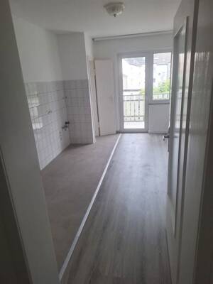 ***Attraktive Wohnung mit Balkon in beliebter Wohnlage sucht nette Mieter*** – 45891 Gelsenkirchen – Vorschaubild 3