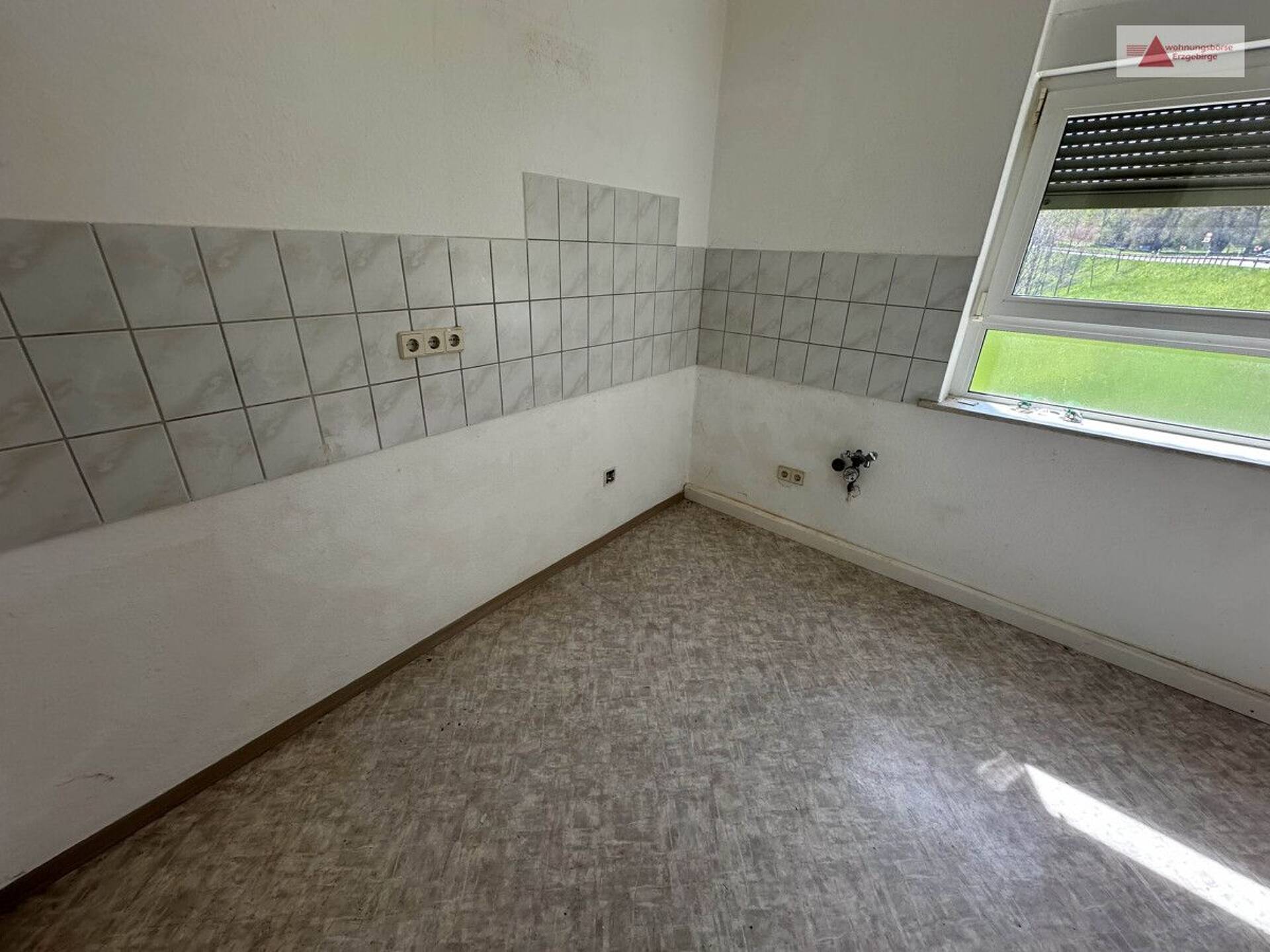 Mehrfamilienhaus in 08132 Mülsen / Mülsen Sankt Jacob mit 374,3 m² kaufen