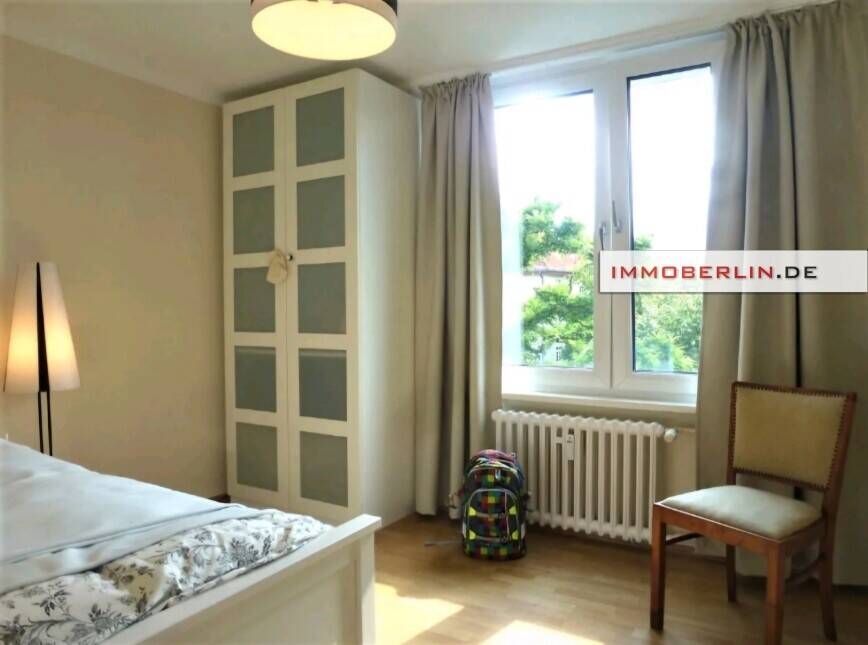 IMMOBERLIN.DE - Helle Westend-Wohnung mit Pkw-Stellplatz nahe Brixplatz – Berlin – Vorschaubild 6
