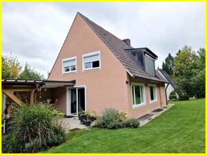 *** Gemütliches Einfamilienhaus mit großen Garten, Garage & Carport *** – 91171 Greding – Vorschaubild 4
