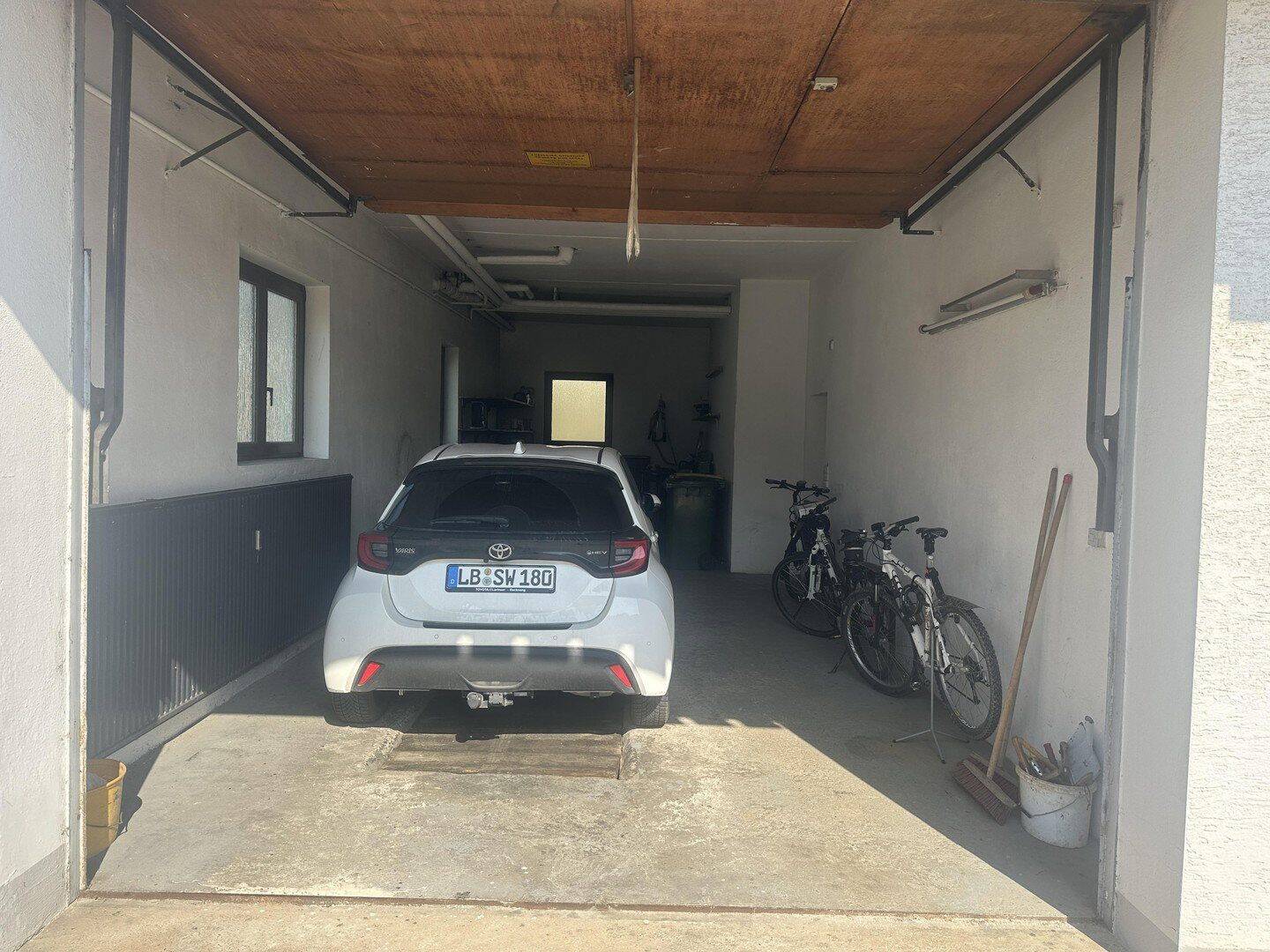 Zweifamilienhaus mit Garten in Remseck-Hochdorf – Remseck am Neckar – Vorschaubild 5
