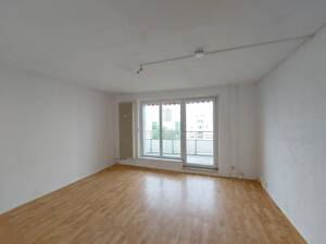 -2-Raum Wohnung mit Balkon zum Wohlfühlen- – 39104 Magdeburg – Vorschaubild 2