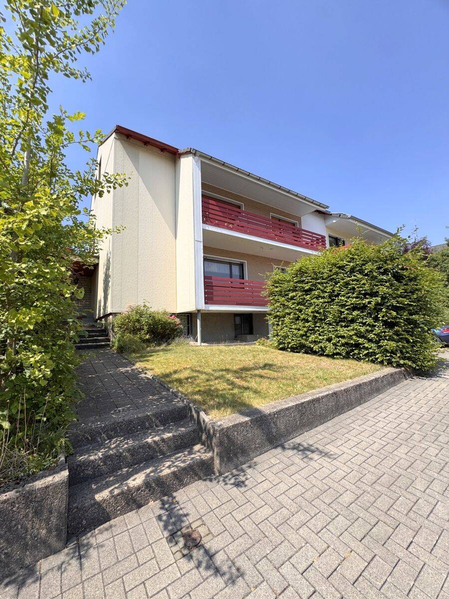 Zweifamilienhaus mit großem Entwicklungspotenzial in begehrter Lage von Bochum Stiepel