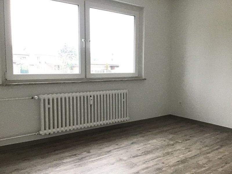 Auf gute Nachbarschaft: renovierte 1-Zi.-Single-Wohnung – Bielefeld – Vorschaubild 3