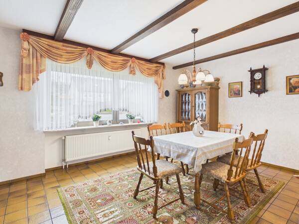 Mehrfamilienhaus in 66265 Heusweiler / Niedersalbach mit 312,77 m² kaufen