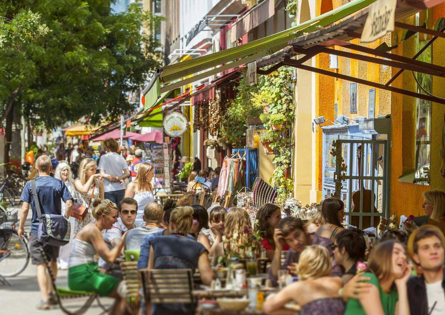 Traumhafte 4-Zimmer mit offener Wohnküche und eigenem Garten – Berlin – Vorschaubild 7
