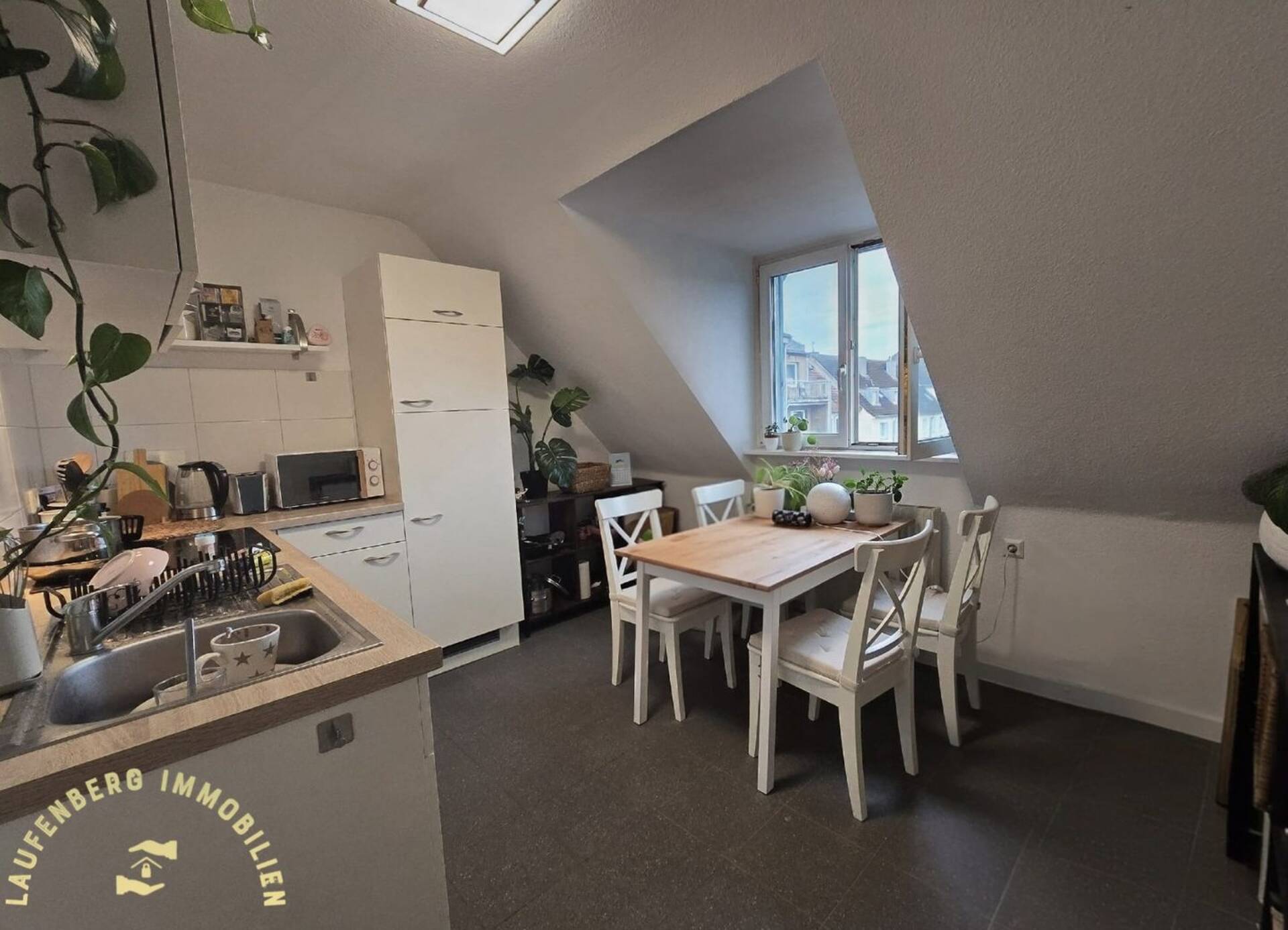 Mehrfamilienhaus in 51065 Köln mit 356 m² kaufen