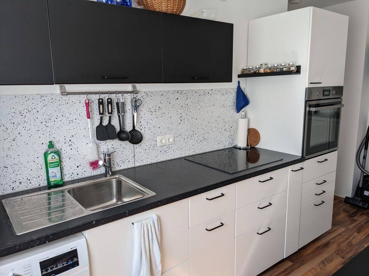 Wöhrder See-helle 2 Zimmer Wohnung mit Tageslichtbad, komplett saniert!