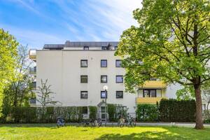 Gut geschnittene Maisonette-Wohnung mit Balkon und Dachterrasse! – 81925 München – Vorschaubild 3