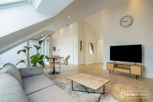 AIRPORT-LOFT ++ Lichtdurchflutet, komplett möbliert, mit Loggia & Stellplatzoption – 22335 Hamburg – Vorschaubild 4