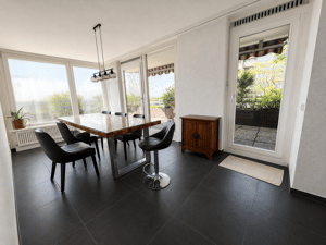 Stilvolle Penthouse-Wohnung mit 5 Zimmern, ca. 70 m² Dachterrasse, hochwertiger Ausstattung
