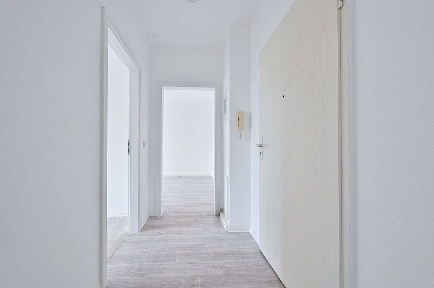 Ihr neues Zuhause in Chemnitz-Kappel: Moderne 2-Raum-Wohnung in ruhiger, zentraler Lage – Chemnitz – Vorschaubild 2