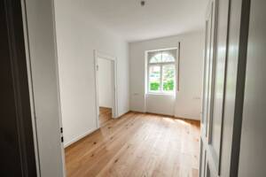 Erstbezug nach Komplettsanierung - Familienfreundliche 4-Zi-Wohnung mit Loggia mitten in Esslingen – 73728 Esslingen am Neckar – Vorschaubild 7