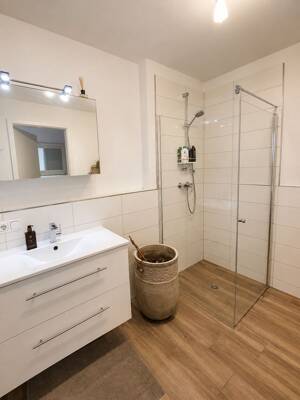 Attraktive Erdgeschosswohnung mit Garten in Lenting incl. TG-Stellplatz – 85101 Lenting – Vorschaubild 4