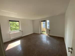 Wenn nicht hier, wo dann und sogar ein Balkon mit dran. – 42897 Remscheid – Vorschaubild 2