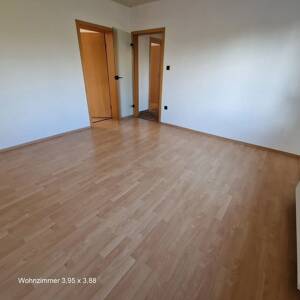 Helle 3,5-Zimmer Wohnung im 1. OG in Oberhausen Alstaden – 46049 Oberhausen – Vorschaubild 2