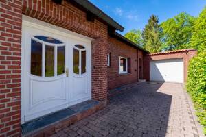 Ein Bungalow - unzählige Möglichkeiten: Großzügiges Zweifamilienhaus - traumhaftes Grundstück! – 23562 Lübeck – Vorschaubild 7