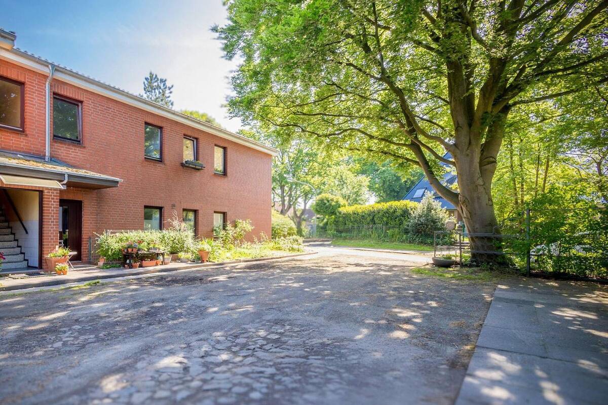 Modernisierte 3-Zimmer-Wohnung in Glashütte (Norderstedt / Hamburg) – 22851 Norderstedt – Bild 1 von 9