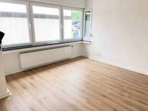 Modernisierte 3-Zimmer-Wohnung mit neuem Südwestbalkon in grüner Lage – 42657 Solingen – Vorschaubild 2