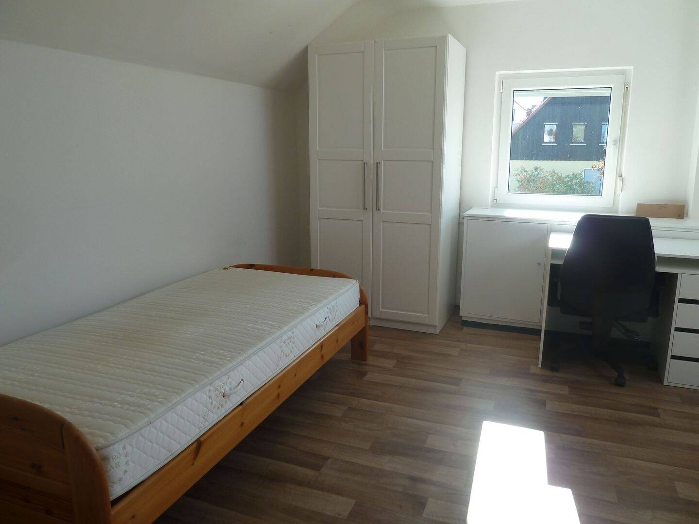 Reiheneckhaus mit Garten in Eibach Mitte – Nürnberg – Vorschaubild 7