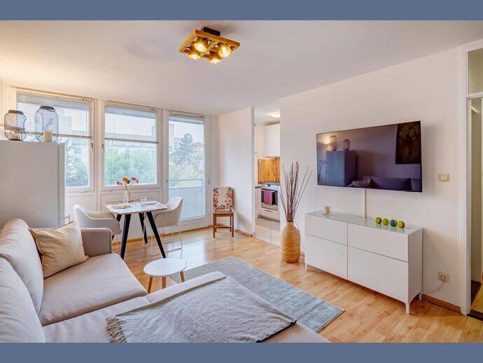 Möbliert: Möblierte Wohnung in Schwabing – München – Vorschaubild 2