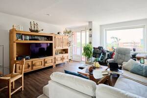 Über den Dächern Kiels: Modernisierte 3-Zimmer-Wohnung mit Balkon und Parkblick – 24148 Kiel – Vorschaubild 8
