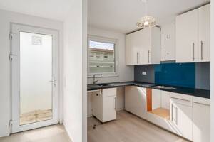 Bremen - Arsten | Reihenmittelhaus mit Terrasse, Garten und viel Potenzial – 28279 Bremen – Vorschaubild 3