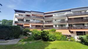 Großzügige 3-Zimmer-Eigentumswohnung mit zwei Balkonen in begehrter Lage von Düsseldorf-Bilk (Uni) – 40225 Düsseldorf – Vorschaubild 3